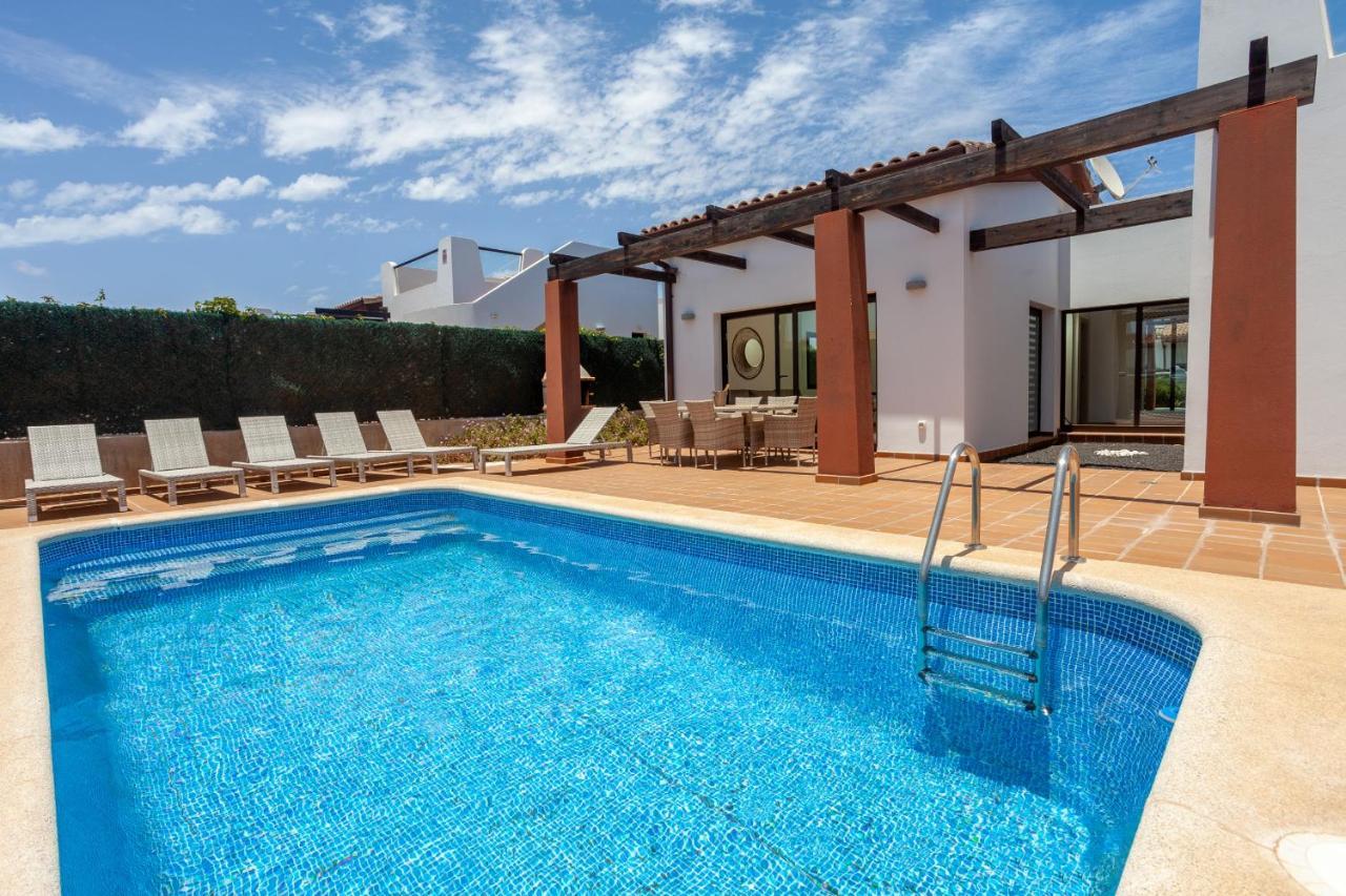 Villa Zafiro 13 Golf Private Pool Caleta De Fuste By Holidays Home Zewnętrze zdjęcie